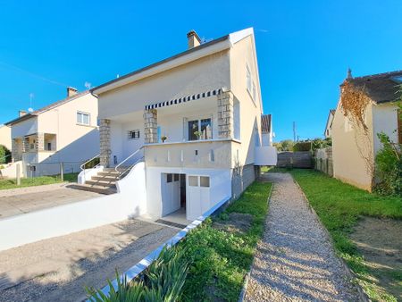 Location Maison 4 pièces 83m² ST ANDRE LES VERGERS 10120 - Photo 4