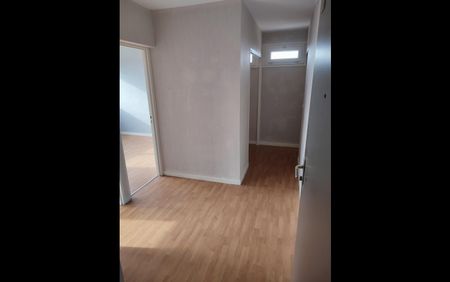 Location Appartement 2 pièces 48 m² Issoudun - Photo 3