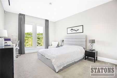 Cockfosters Road, Hadley Wood - Photo 4