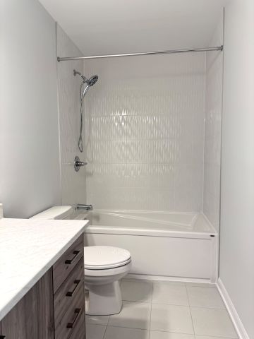 For Lease - 401 Glenroy Gilbert Drive Unit# 26, Barrhaven, Ontario - Photo 3