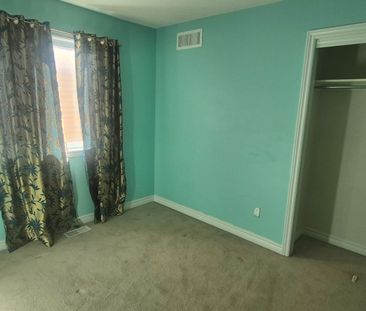 For Lease - 278 Broxburn Crescent, Barrhaven, Ontario - Photo 2