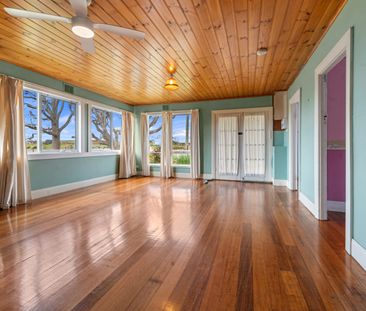 Glen Develt - Photo 3