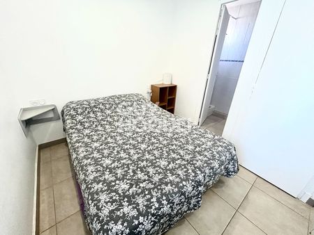 Location Appartement 2 pièces 32m² - Photo 4