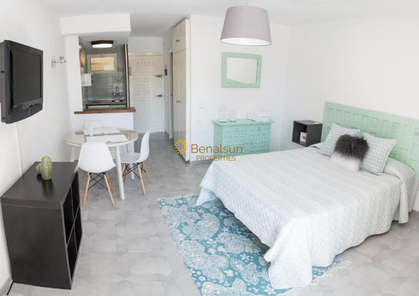 For rent MID SEASON 01/11/2024 - 31/03/2025 Beautiful studio apartment in Benalmadena Costa