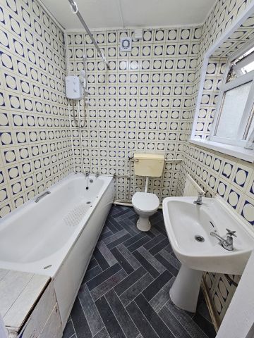 Room in a Shared House, Tenby Road, B13 - Photo 2