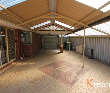 “Beautiful & Low Maintenance Family Home!” - Photo 3