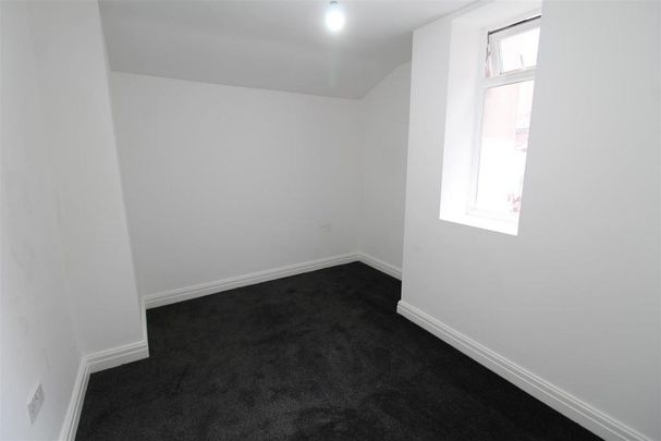 1 bedroom ground floor flat to rent - Photo 1