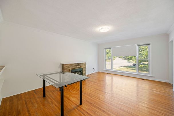 For Lease - 264 Trott Drive, London North, Ontario - Photo 1