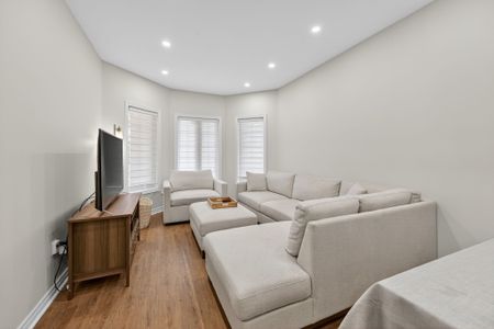 For Lease - 158 Pringle Drive Unit# Upper, Barrie, Ontario - Photo 2