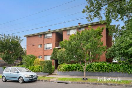 8/15 McKinley Avenue, Malvern - Photo 2