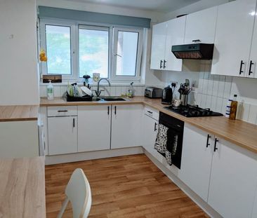 3 Bed Maisonette, Wadhurst Close, SE20 - Photo 6