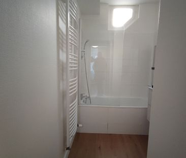 NOUVEAU ! Centre ville T2 meublé - Photo 2