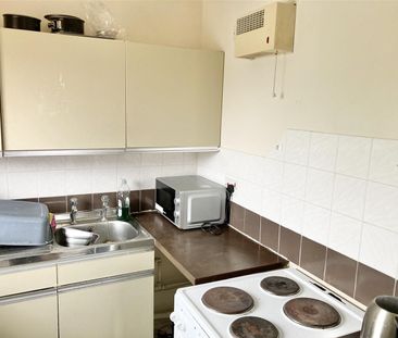 Stonebridge, Clevedon - Photo 3