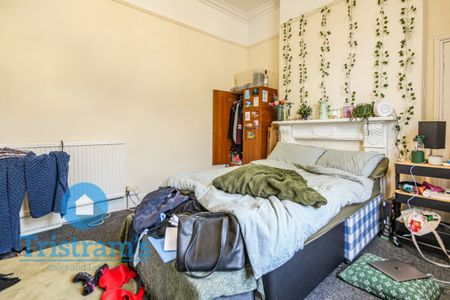 9 bed End Terraced House for Rent - Photo 5