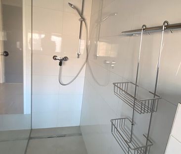 Gemütliche, neu renovierte 3-Zimmer-Wohnung in zentrumsnaher Lage - Photo 2