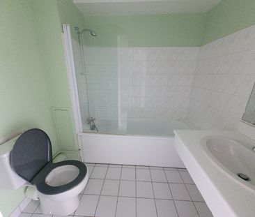 Location Appartement 1 pièce 24m² MONT ST AIGNAN 76130 - Photo 3