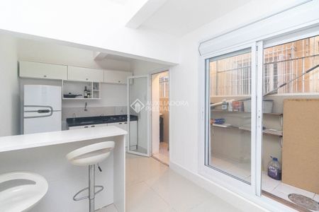 Apartamento com 1 quarto e 63m² para alugar em Praia de Belas, Porto Alegre. - Photo 4