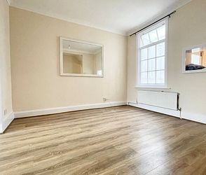 Camden Road, St Peters, Broadstairs, CT10 3DR, Kent - Photo 1