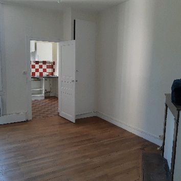 Location Appartement 2 pièces 34m² TOURS 37000 - Photo 2