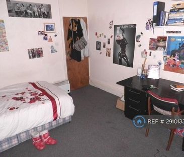 2 bedroom flat to rent - Photo 6