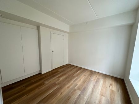 Moderne lejlighed med udsigt og tagterrasse i Nørresundby - Photo 3