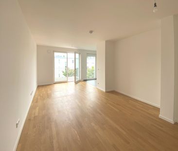 KOMFORTABEL WOHNEN IN SCHÖNEFELD -3-ZImmerwhg. inkl. Fußbodenheizung, EBK, Balkon, Fahrstuhl - Foto 4