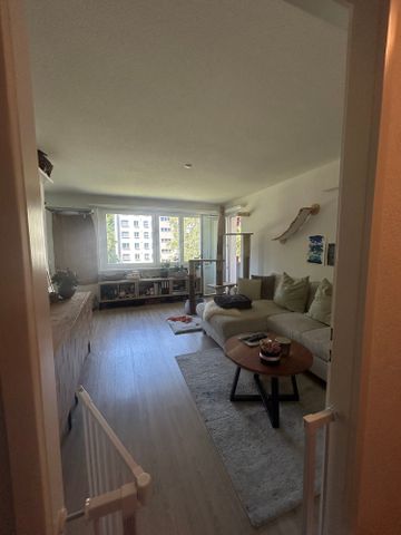 2.5 Zimmer, 60 m², 3. Stock - Photo 2