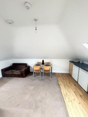 4 bedroom apartment to rent - Photo 1