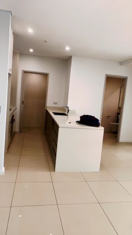 2 bed 2 bath*308 - Photo 5