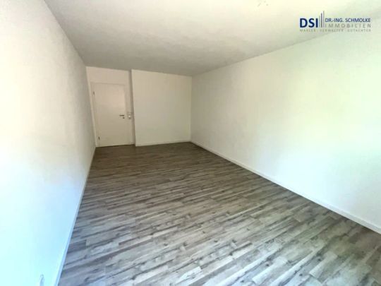 Niehl: 2-Zimmer-Wohnung mit Balkon und TG-Stellplatz - Foto 1