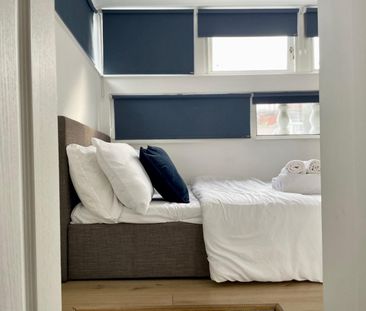 Studio Flat, Charleville Road, W14 - Photo 4