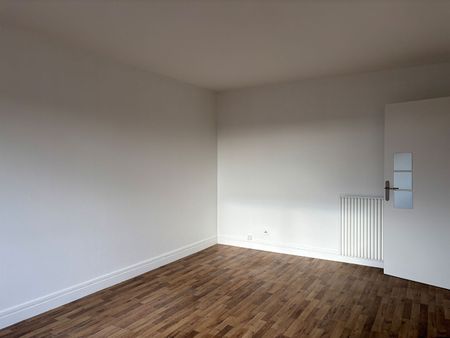 APPARTEMENT ST GERMAIN EN LAYE - 1 pièce(s) - Photo 4