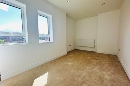 St. Marys Gate - Photo 2