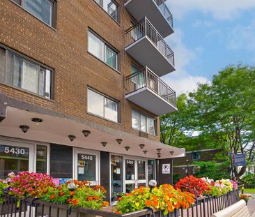 1 Bedroom 1 Bathroom - 5450 Chemin Queen-Mary, Montréal - Photo 1