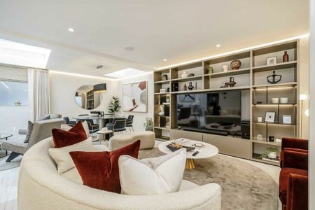 South Molton Street, Mayfair, W1K - Photo 2