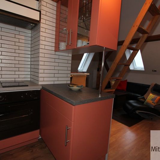 Modern möbliertes Dachstudio in gepflegten Zweifamilienhaus - Photo 1