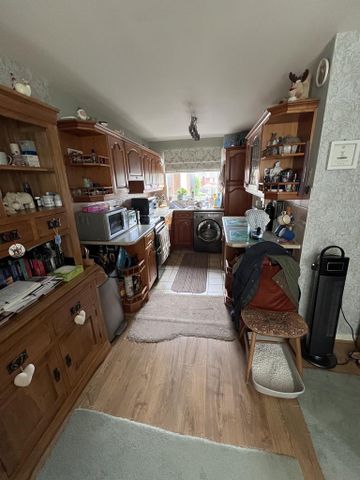 2 bedroom terraced house to rent - Photo 4