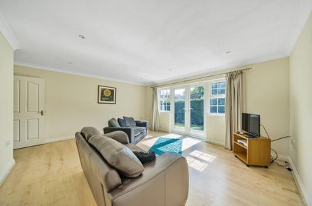 3 bedroom detached house to rent - Photo 5