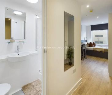 Studio to rent - Photo 2