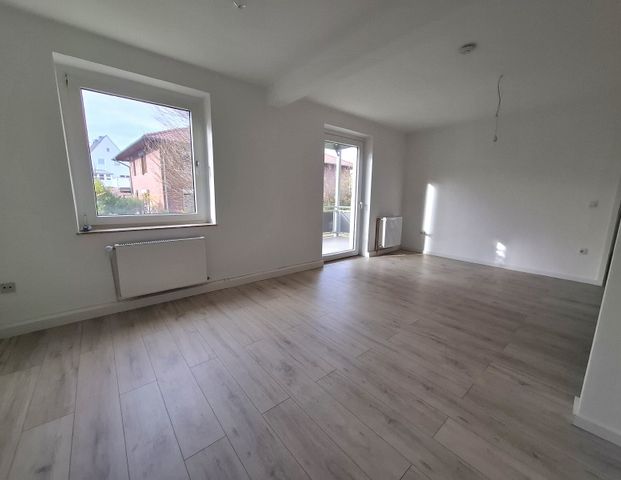 Frisch Saniert! Möbel rein! Zuhause! - Foto 1