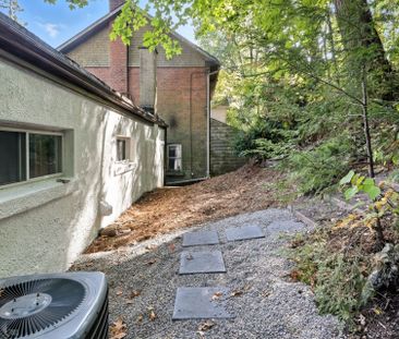 For Lease - 130 Neville Park Boulevard, Toronto, Ontario - Photo 4