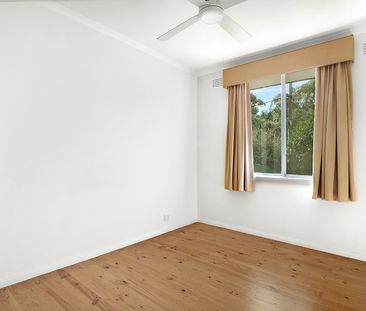 Recently Renovated, Great Location - Photo 4