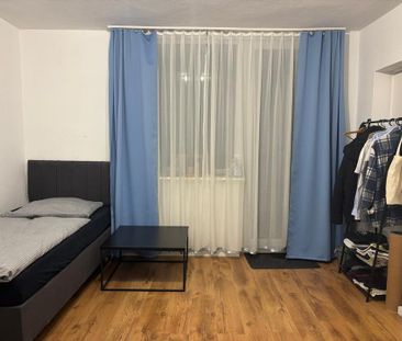 Top Lage! Geräumiges Zimmer in 3er-WG nähe Bahnhof. - Foto 1