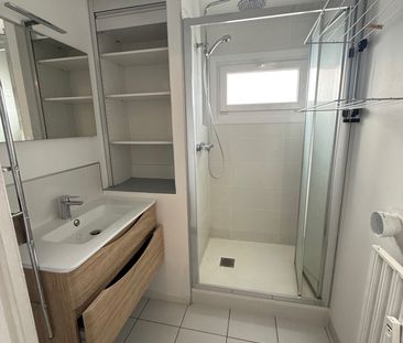 Location Appartement 3 pièces 75m² LAVAL 53000 - Photo 2