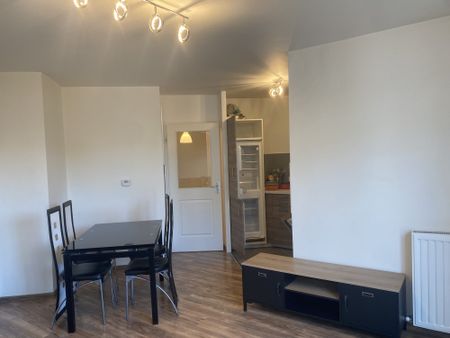 Location Appartement 2 pièces 43m² CLAYE SOUILLY 77410 - Photo 2