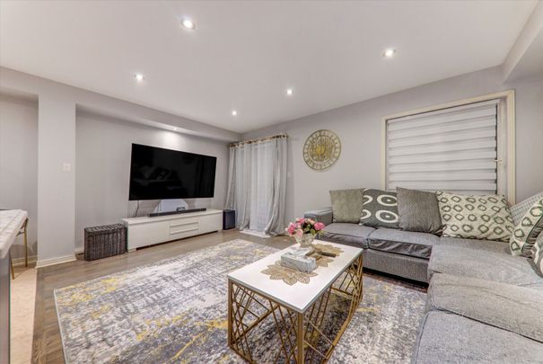 For Lease - 70 Tozer Crescent Unit# Main & 2nd, Ajax, Ontario - Photo 1