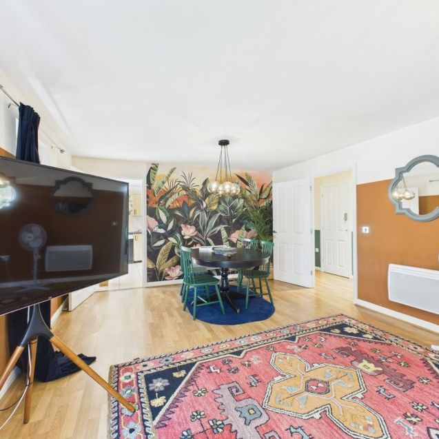 Trevelyan Court, Windsor, Berkshire,SL4 - Photo 1