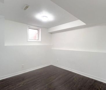 For Lease - 22 Baby Pointe Trail, Brampton, Ontario - Photo 2