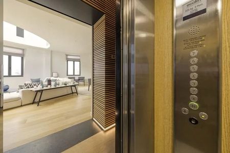 Appartement te huur - Photo 2