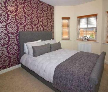 Wolverton - Lovely Bed Semi With. Bathrooms, MK12 - Photo 3